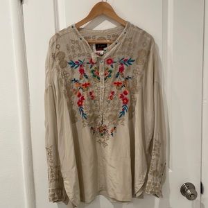 SOLD Johnny Was Biya silk embroidered tunic blouse size L